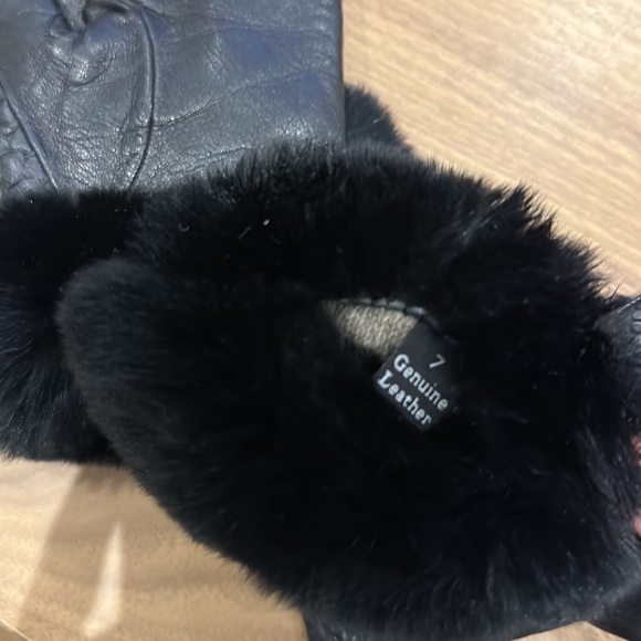 Gala Gloves - Picture 5 of 6